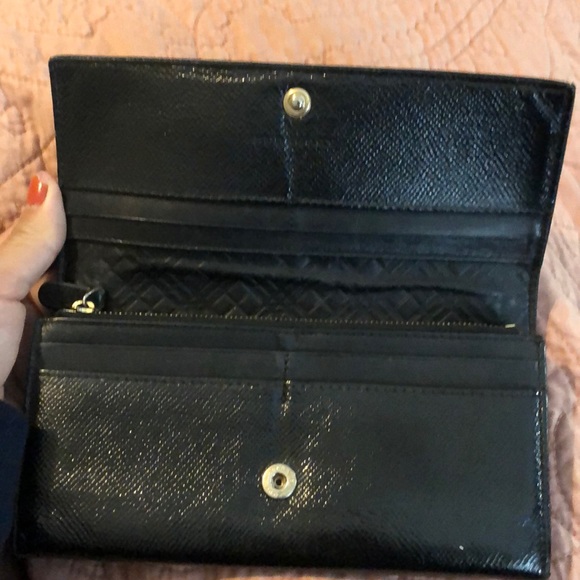 Authentic Burberry wallet - Picture 2 of 5